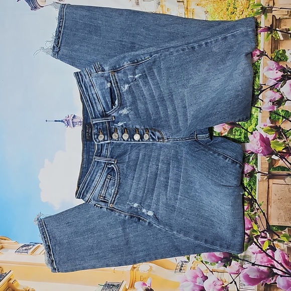 Judy Blue 5 Button Distressed High Waisted Boyfriend Jeans Size 3/26 - Picture 2 of 7